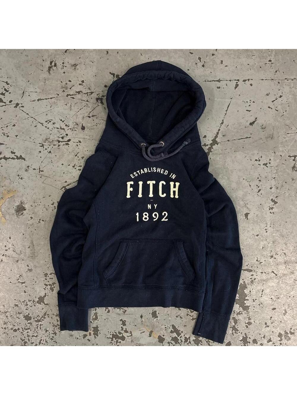 Beautiful vintage Y2K Abercrombie & Fitch navy hoodie
